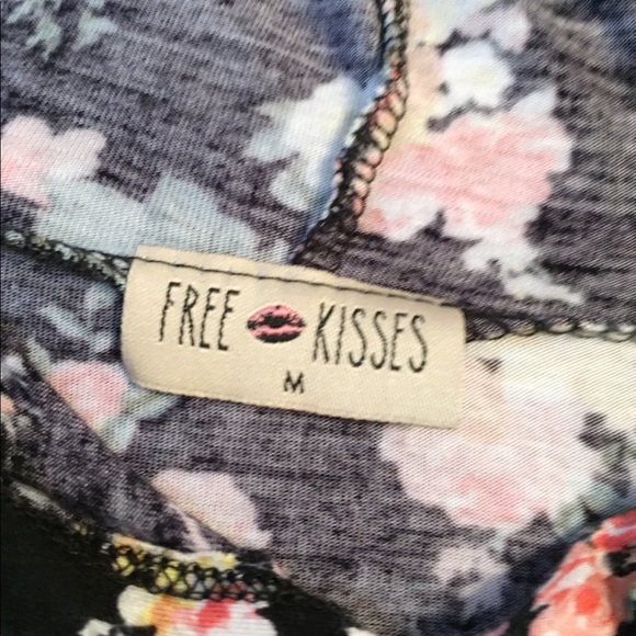 Top - Picture 2 of 2